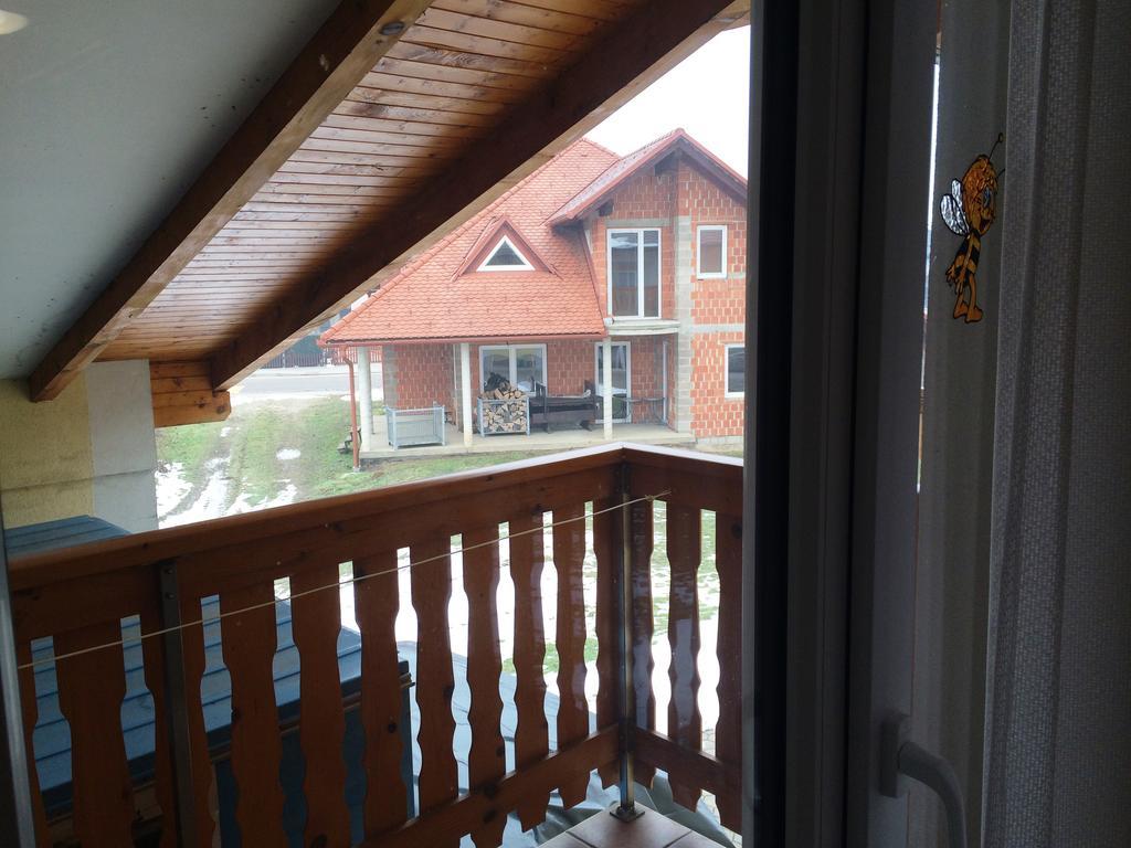 Tourist Farm Salamun Villa Banovci Eksteriør bilde